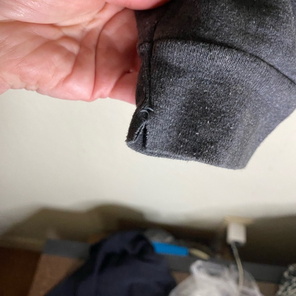 90’s Hanes Eco Smart Sweatshirt, Charcoal Gray with wristband Slits - Picture 5 of 9